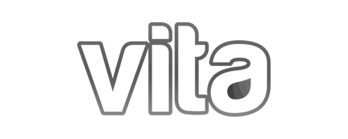 Bruna Caroline Studio Hair